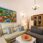Apartment Rentandhomes Beachfront Center *