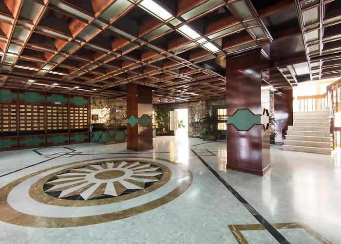 Апартаменты Rentandhomes Beachfront Center Марбелья