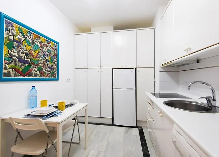 Appartamento Rentandhomes Beachfront Center
